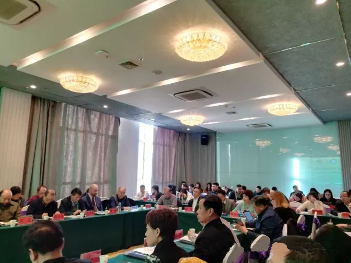 內(nèi)蒙古農(nóng)牧場(chǎng)動(dòng)物福利研究總結(jié)交流會(huì)成功召開(kāi)